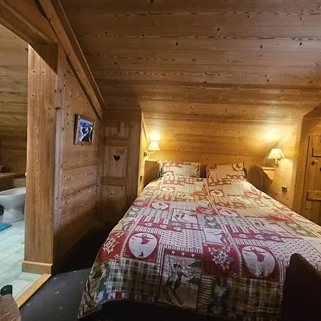 Bel En Bois Dans Un Apartment Megeve